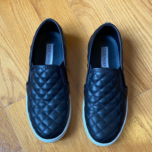 Steve Madden Shoes - Steve Madden Ecentrcq Slip On Sneakers